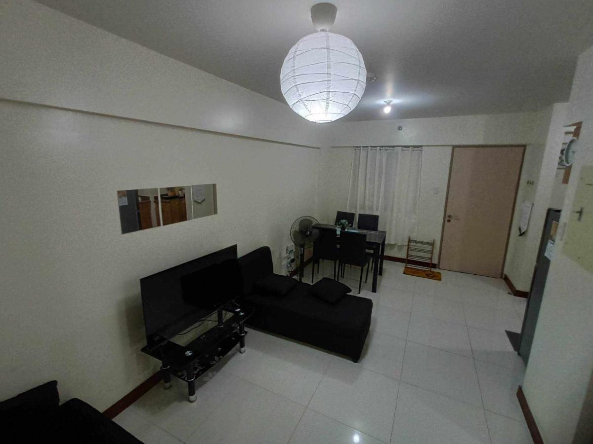 Acacia Estates Taguig Aparthotel Manila Exterior photo