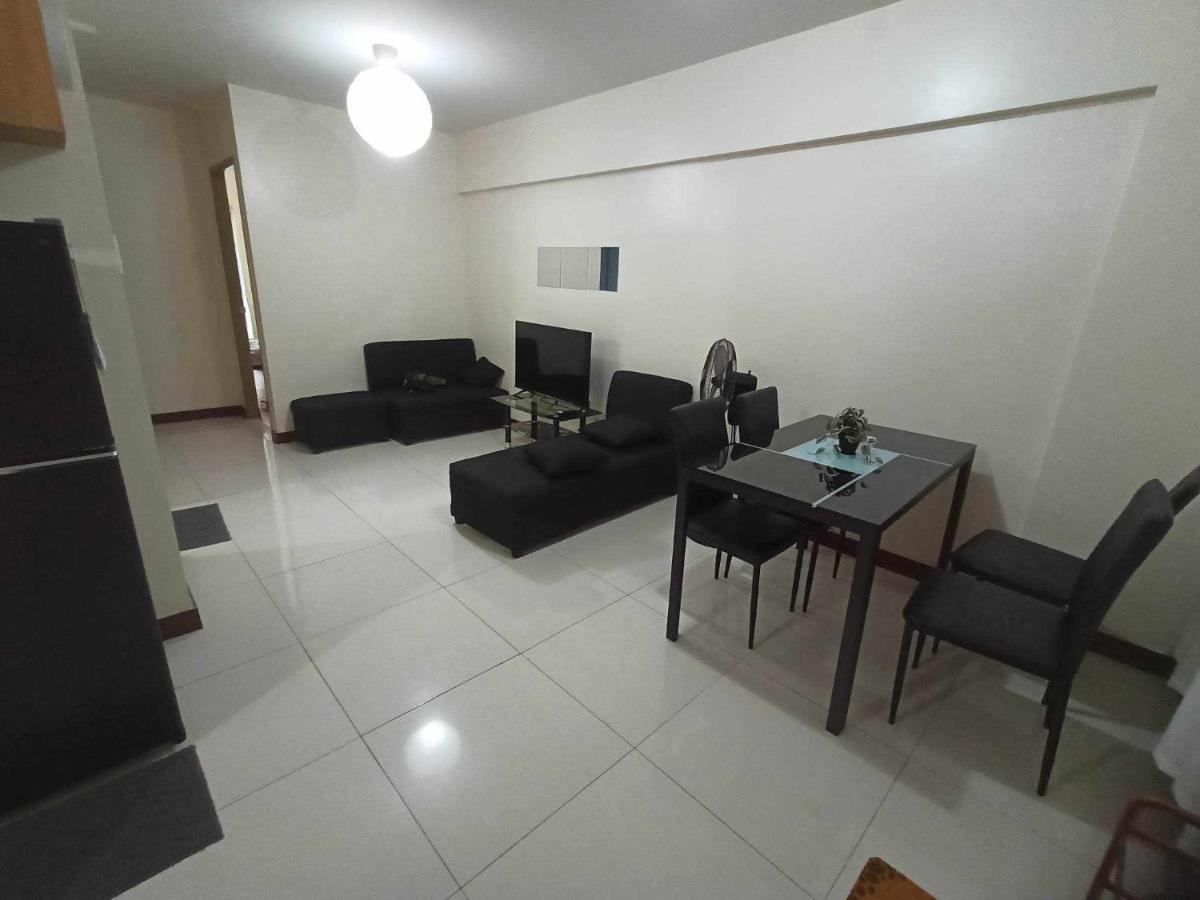 Acacia Estates Taguig Aparthotel Manila Exterior photo