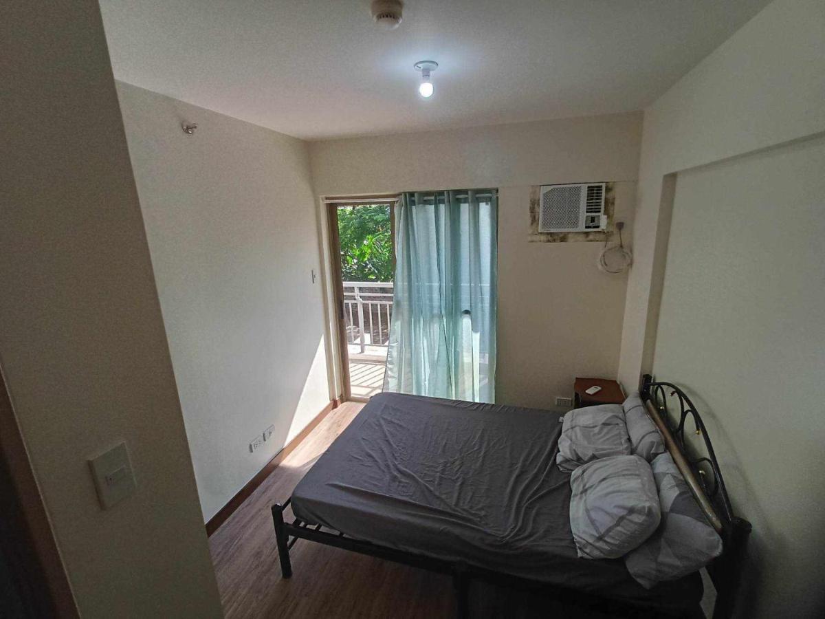 Acacia Estates Taguig Aparthotel Manila Exterior photo